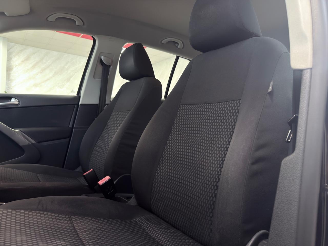 Volkswagen Tiguan 2.0 16V TDI DPF Trend & Fun (18°)