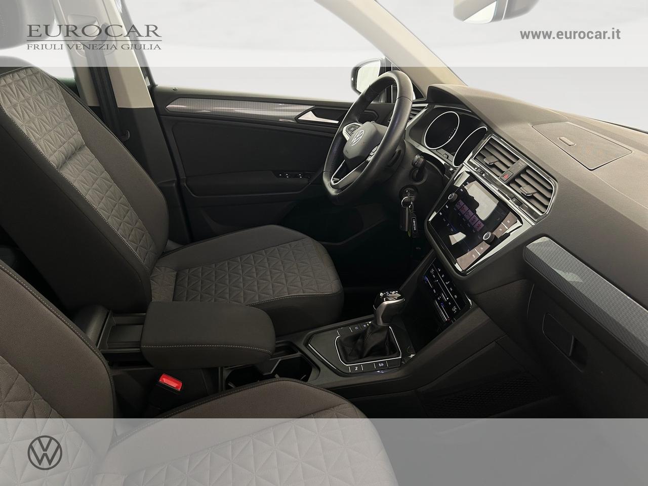 Volkswagen Tiguan 1.5 tsi life 150cv dsg