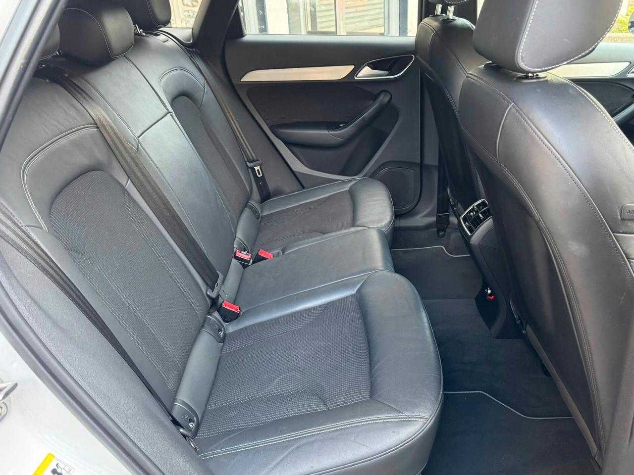 AUDI Q3 20 TDI 150 CV. E6 S-LINE FULL
