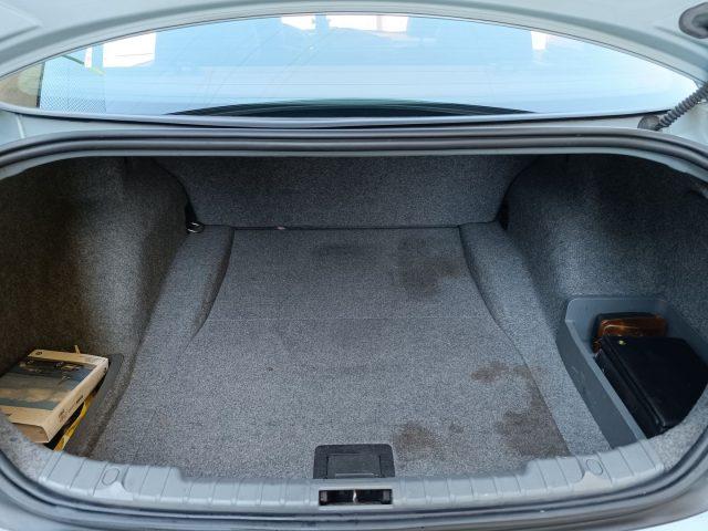 BMW 318 i cat BERLINA E90