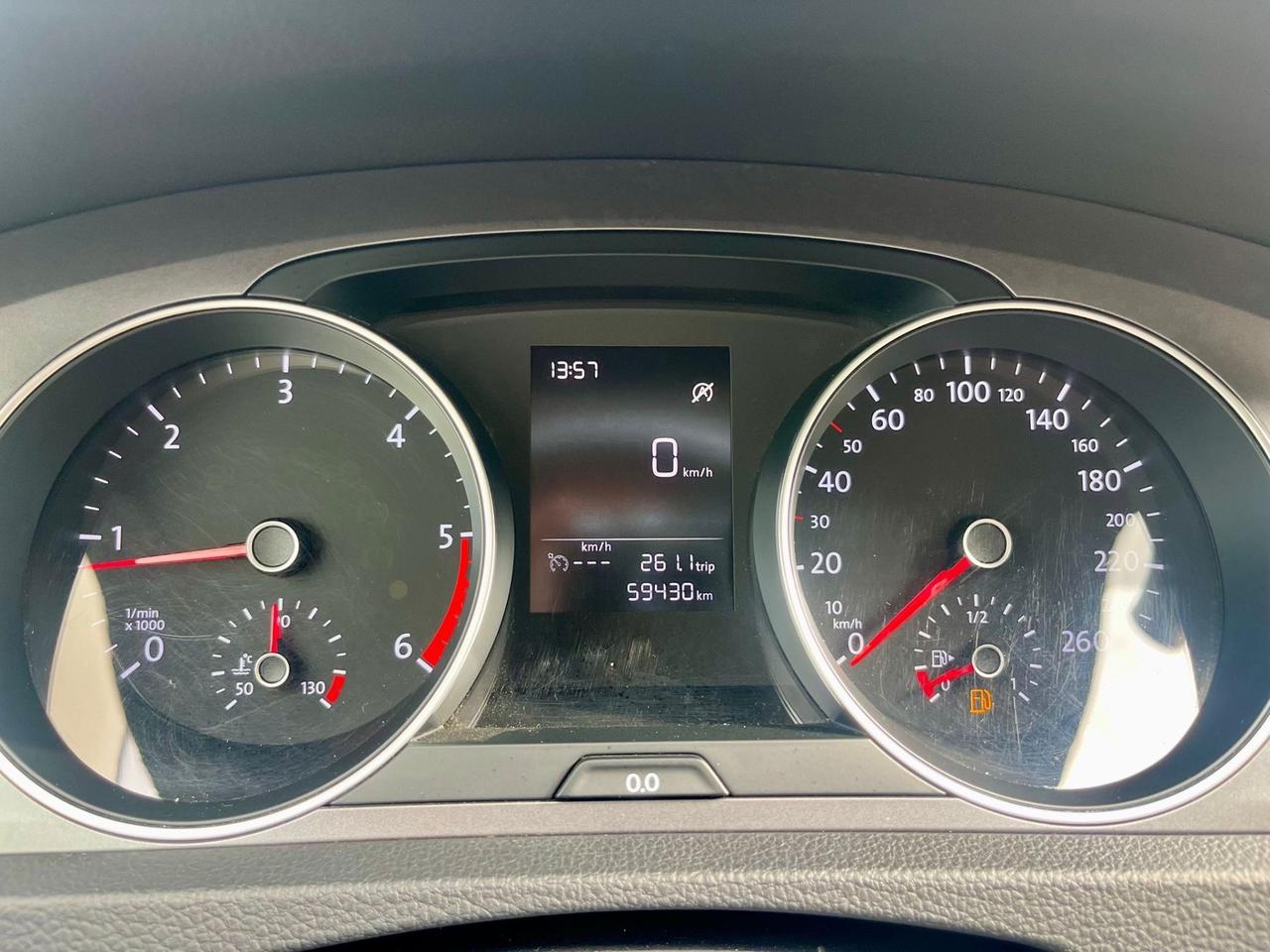 VW Golf 1.6tdi 90cv 2015 59.000km pari al nuovo