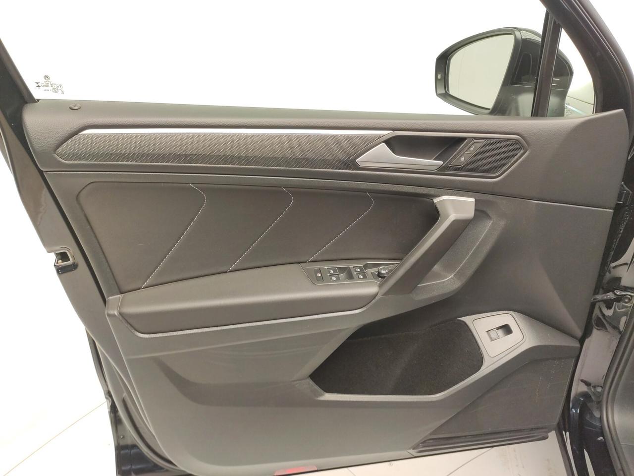 Volkswagen Tiguan Allspace 2.0 TDI SCR DSG R-Line