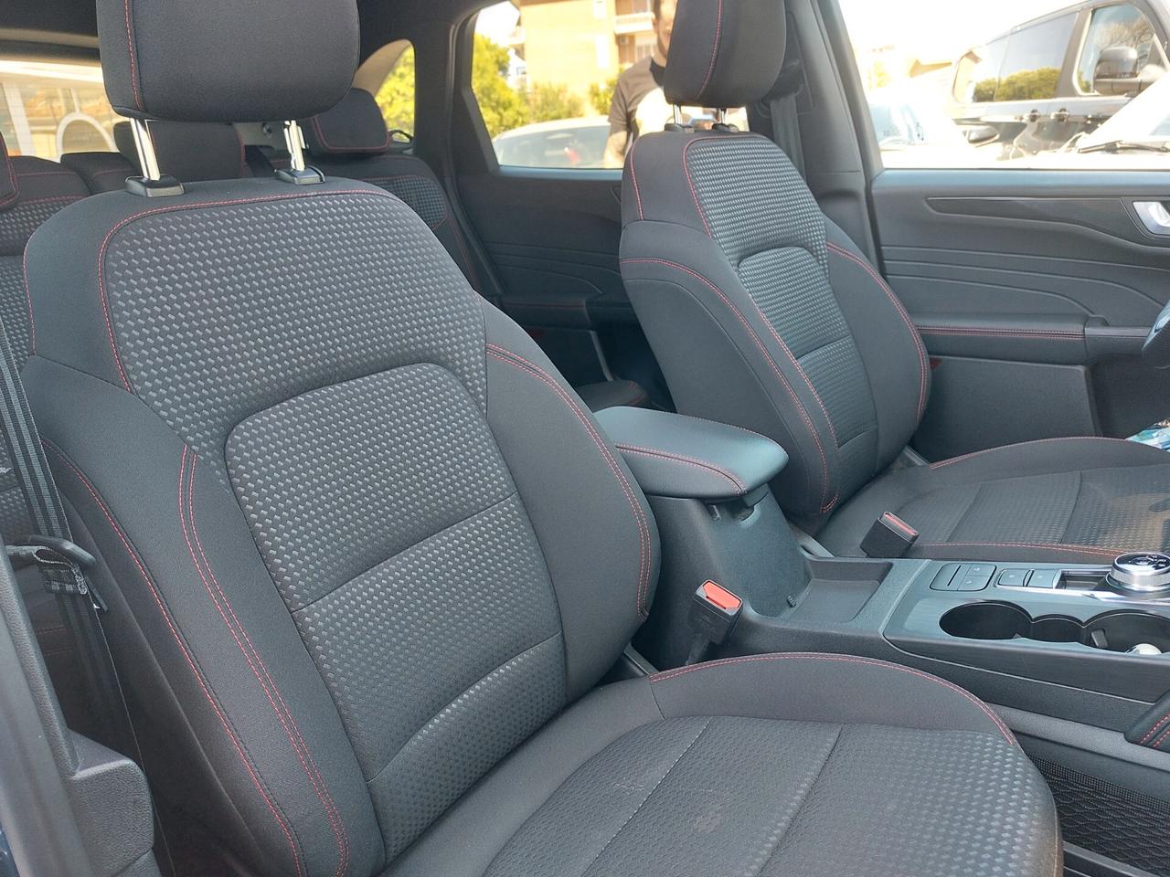Ford Kuga 2.5 Full Hybrid 190 CV CVT 2WD ST-Line