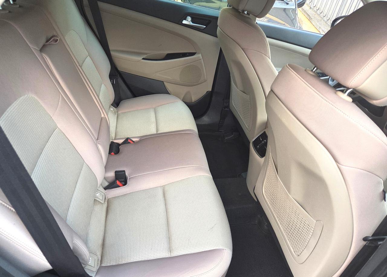 Hyundai Tucson 1.7 CRDi XPossible FULL GARANZIA