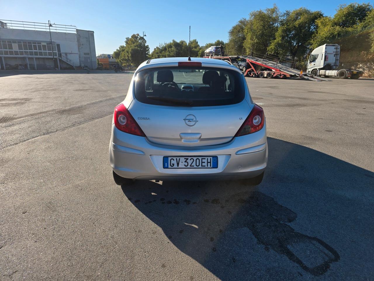 Opel Corsa 1.2 3 porte Club