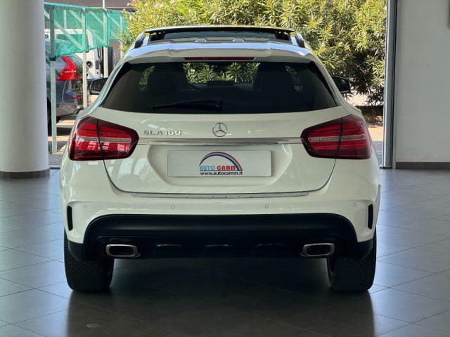 MERCEDES-BENZ GLA 180 Automatic Premium AMG Night Edition