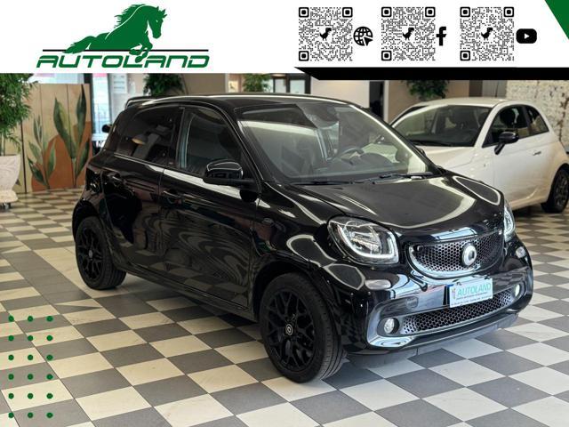 SMART ForFour 70 1.0 twinamic SuperPassionTotalBlackNeopatentati