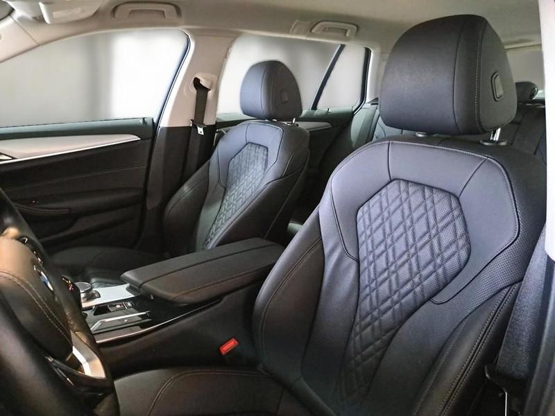 BMW 518 48V Business Touring Autom.