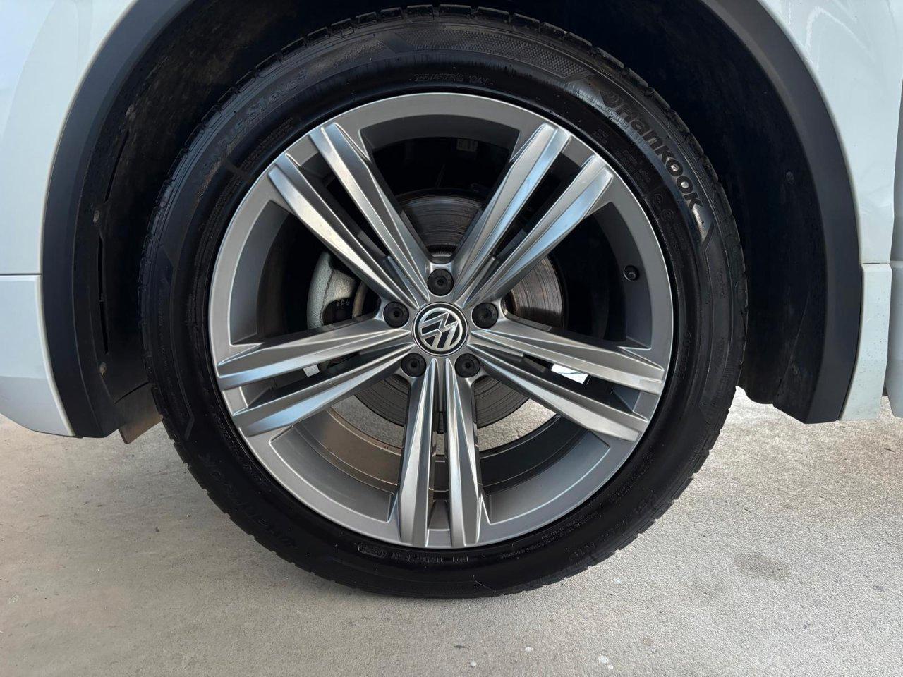 Volkswagen Tiguan 2.0 tdi R-Line 150cv