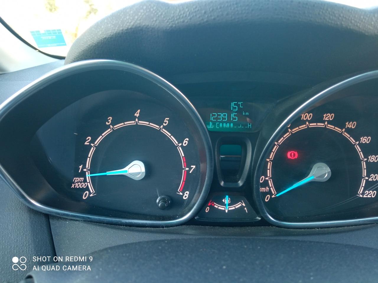 Ford Fiesta 5 porte GPL Business scad. Bombola2035