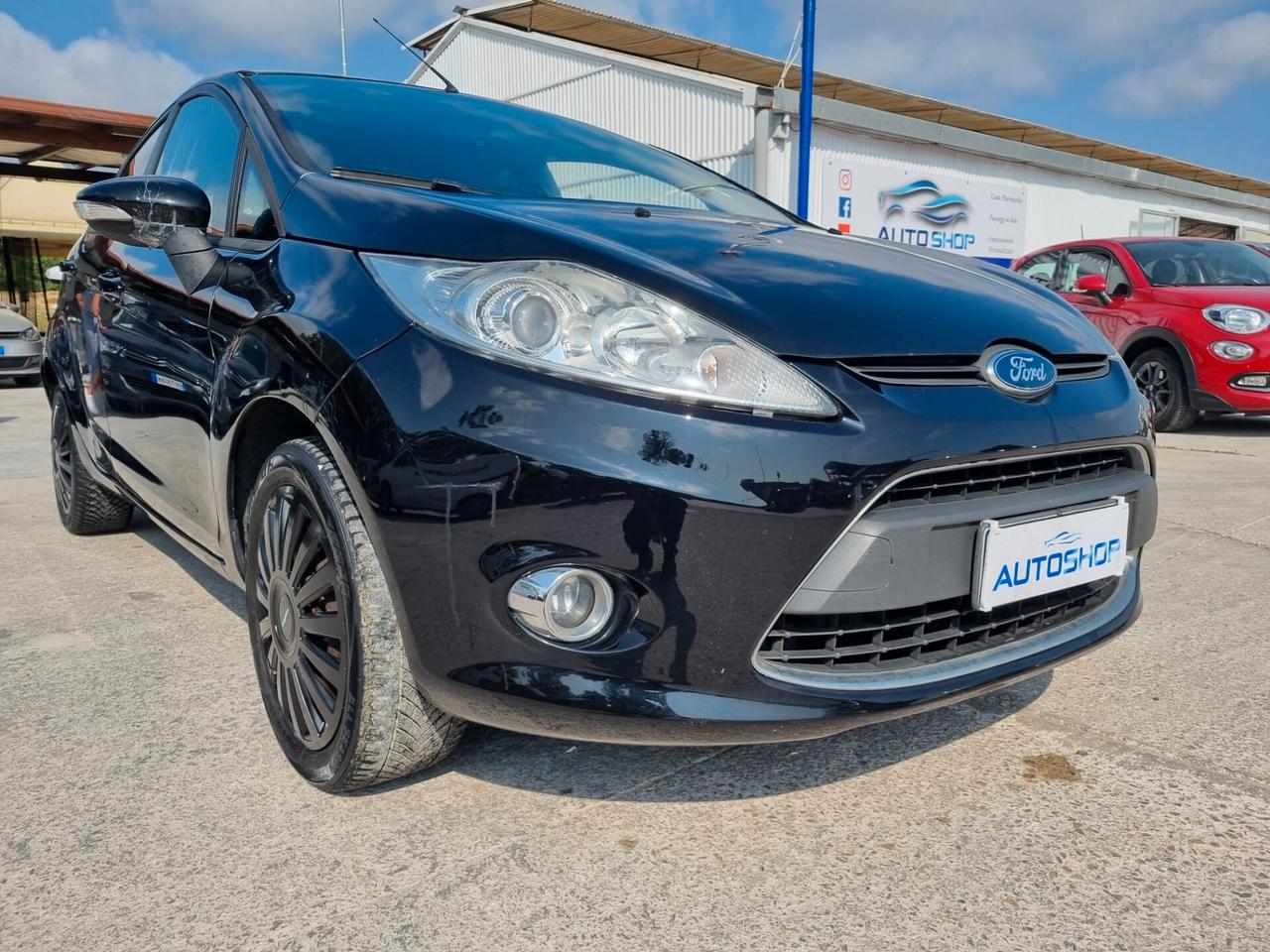 Ford Fiesta 1.2 82 CV 5 porte Titanium