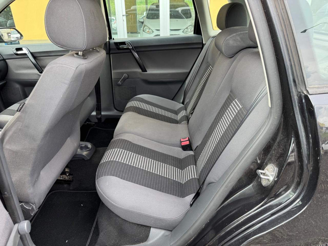 Volkswagen Polo 1.2/60CV 5p. United