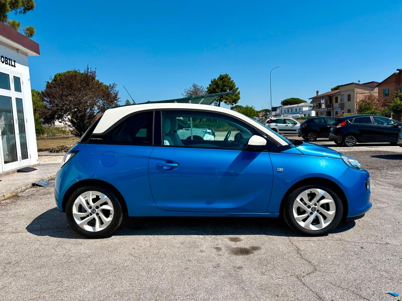 Opel Adam 1.2 70 CV