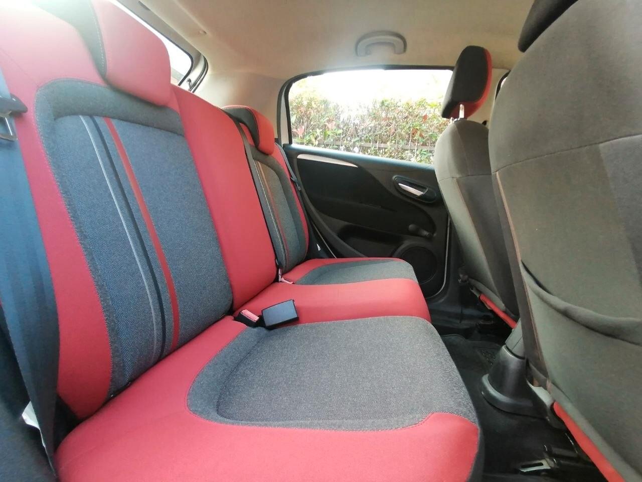 Fiat Punto 1.4 8V 5 porte Easypower Lounge GPL