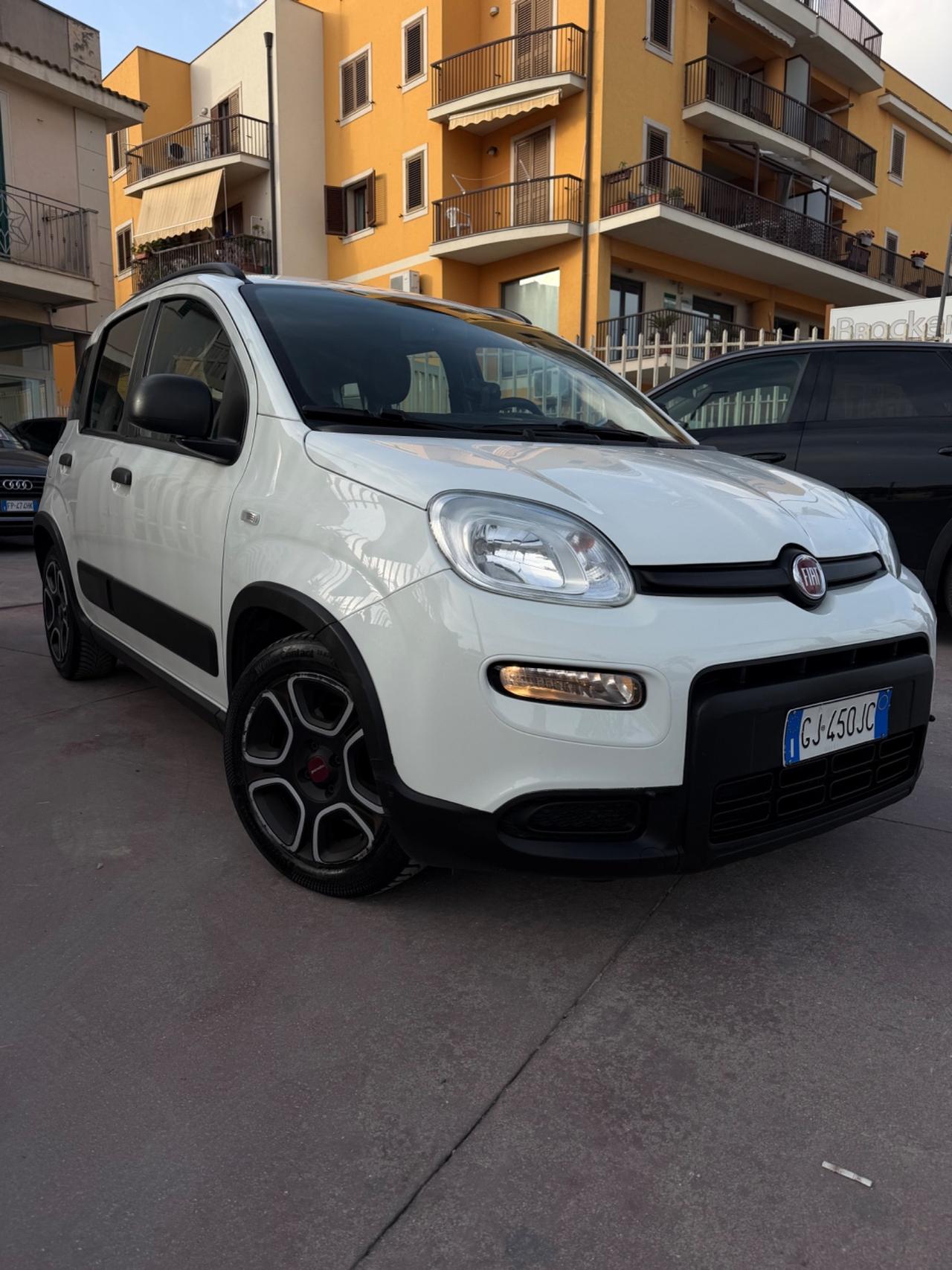 Fiat Panda 1.0 FireFly S&S Hybrid