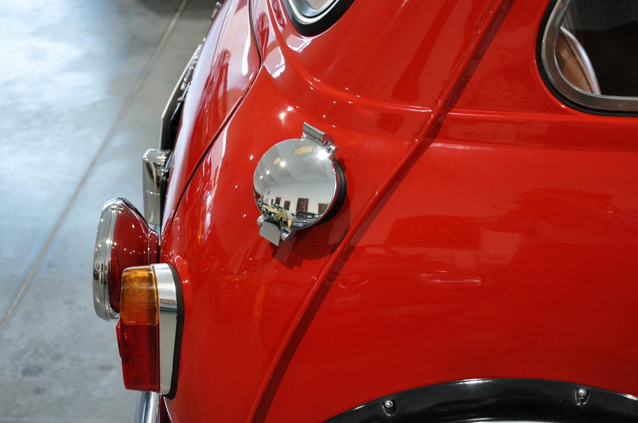 Innocenti Mini replica Morris Cooper S 1275