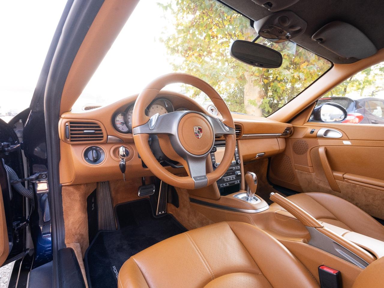 Porsche 911 Carrera 4S Coupé