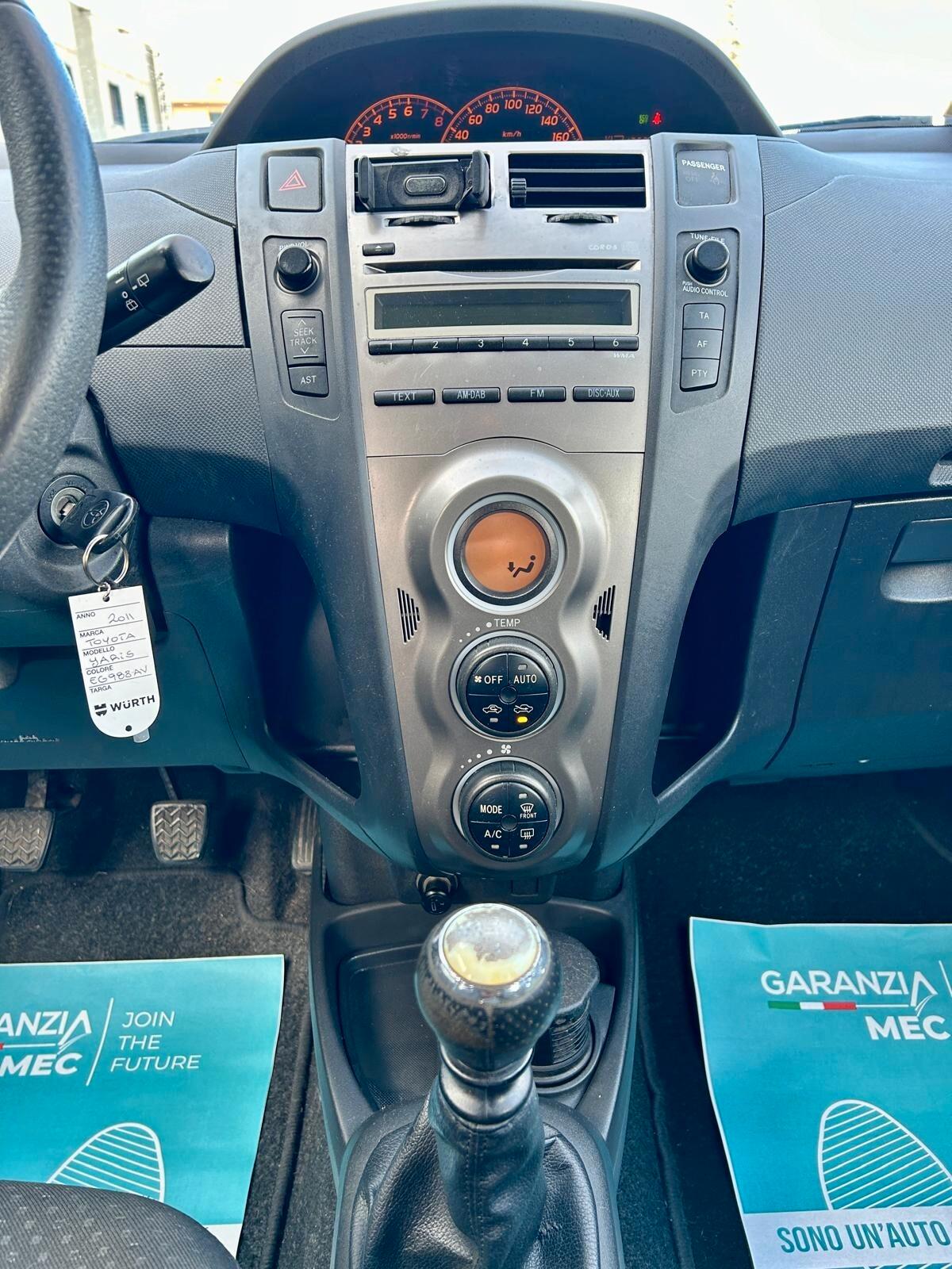 Toyota Yaris 1.0 5 porte Sol - ok neopatentato