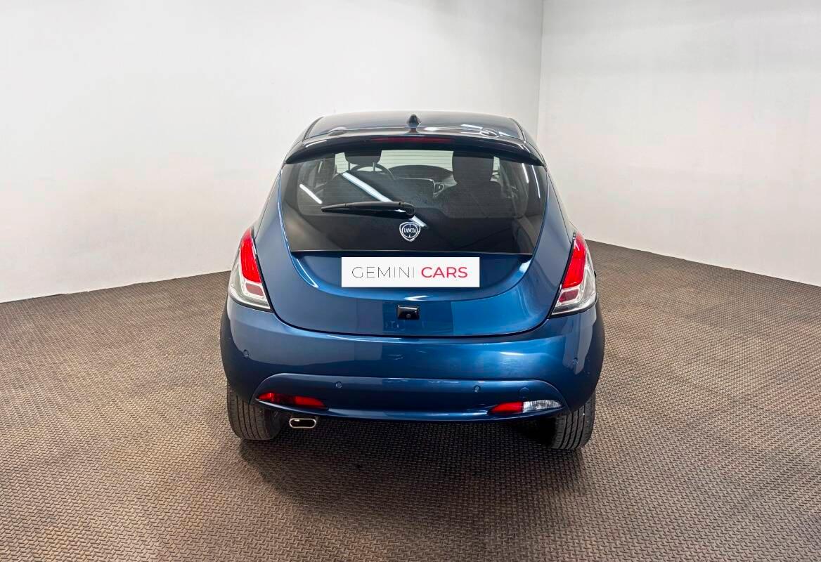 Lancia Ypsilon III 1.0 firefly hybrid Gold s&s 70cv 5p.ti