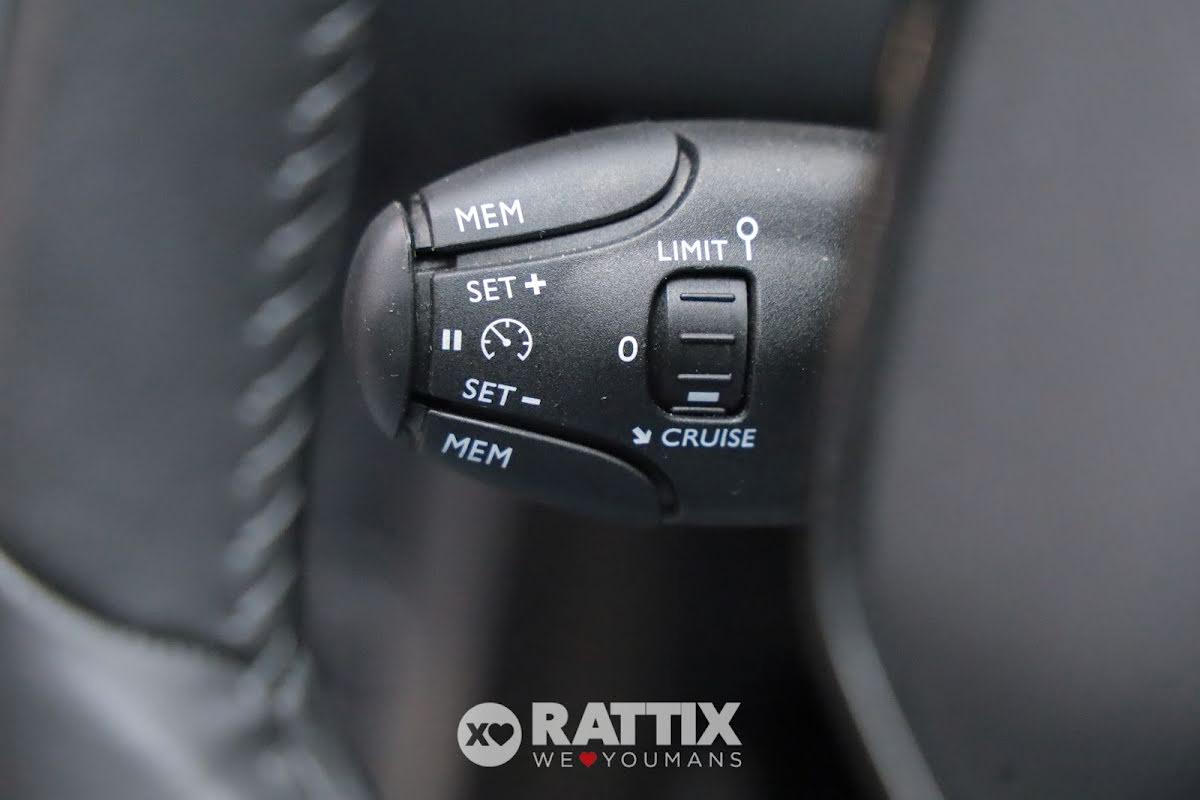 Peugeot 208 1.2 puretech 100CV Allure