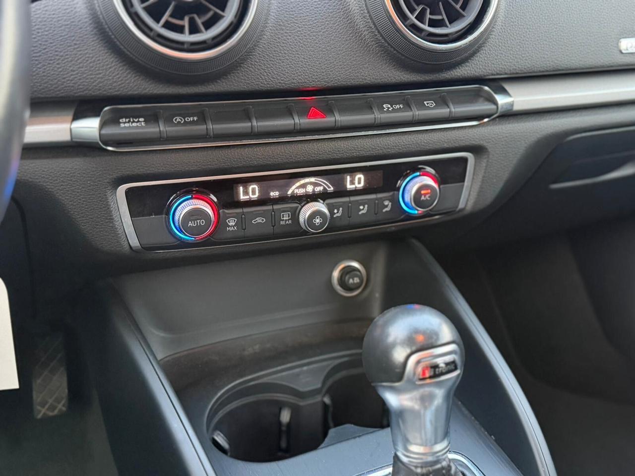 Audi A3 SPB 35 TDI S tronic Business 2020