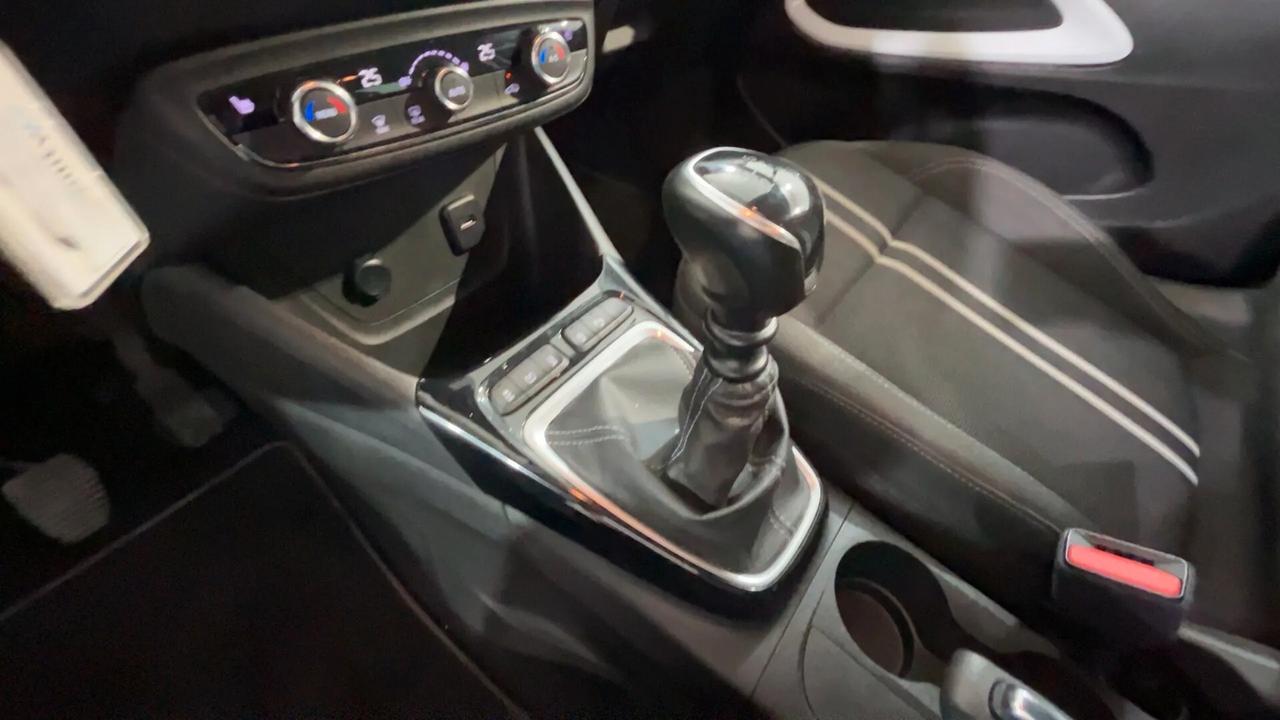 Opel Crossland 1.2 12V Start&Stop Design & Tech