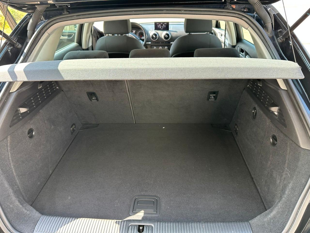 Audi A3 1.6 TDI clean diesel Ambition