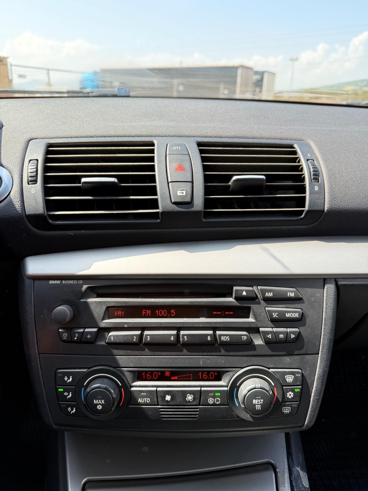 Bmw 118 118d cat 5 porte Eletta