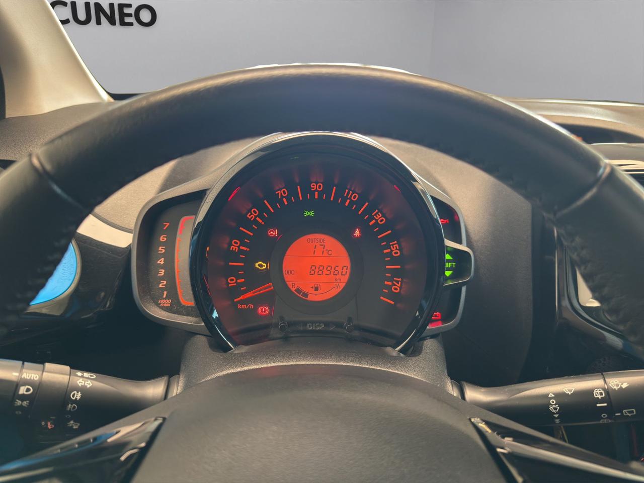 Toyota Aygo 5p 1.0 VVT-i 69CV x-cite TSS 5p