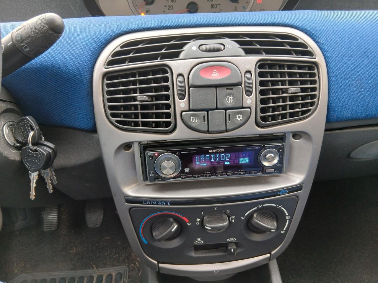 Lancia Y 1.2i cat Elefantino clima PREZZO NON TRATTABILE ...