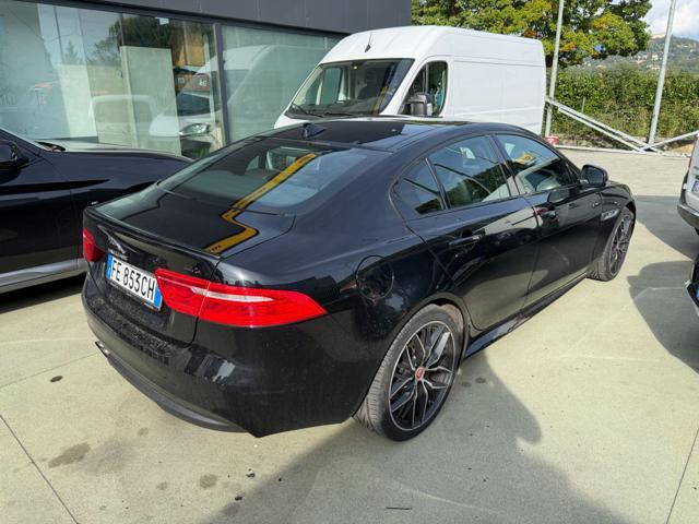 JAGUAR XE 2.0 D Turbo 180CV aut. R-Sport *Tetto panoramico*