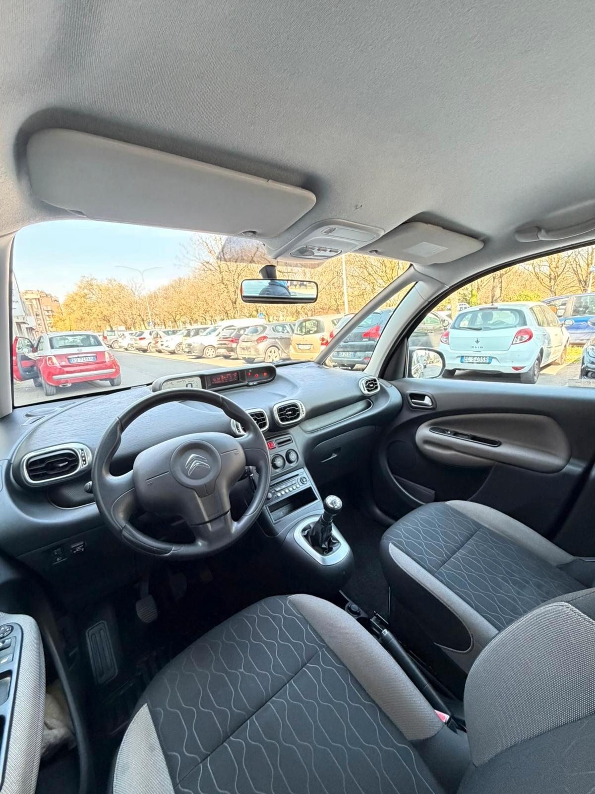 Citroen C3 Picasso 1.4 VTi 95 GPL airdream Seduction