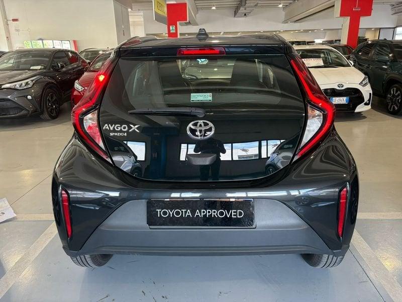 Toyota Aygo X 1.0B (72 CV) Active