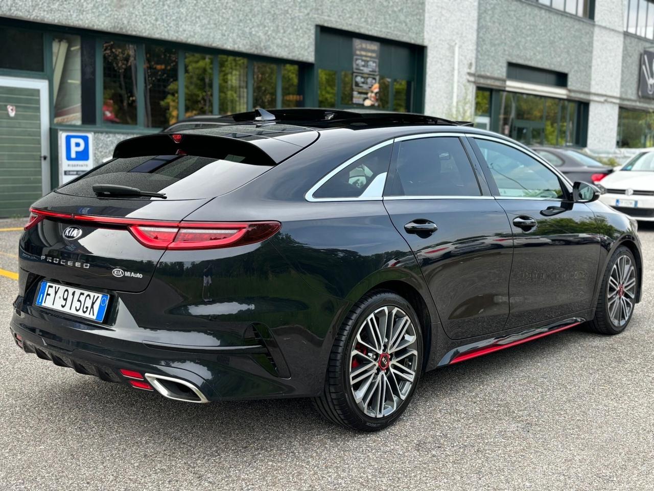 Kia ProCeed ProCeed 1.6 T-GDI DCT GT