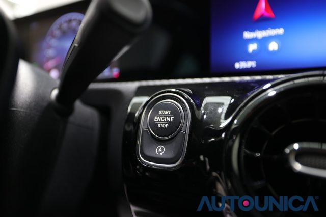 MERCEDES-BENZ A 180 D AUTOMATIC EXECUTIVE PACCHETTO NIGHT FARI LED