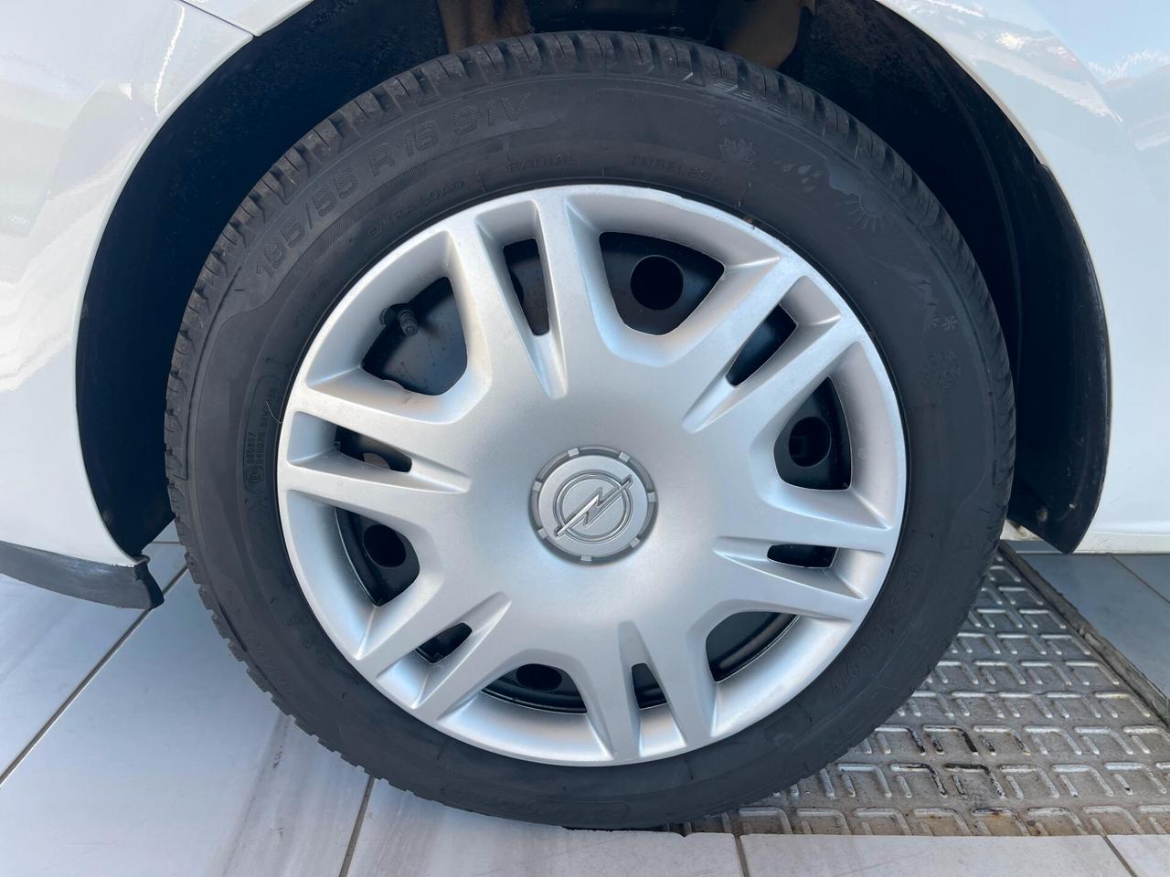 OPEL Corsa 5ª serie Corsa 1.4 90CV GPL Tech 5 ...