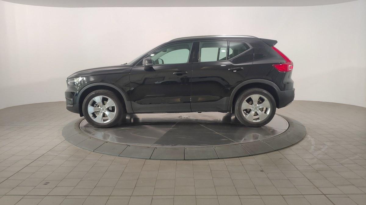 VOLVO Xc40 T2 Geartronic Momentum Pro