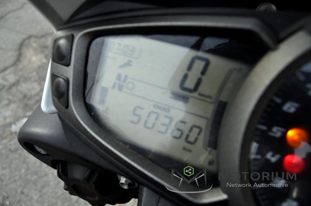 Triumph Speed Triple R 1050