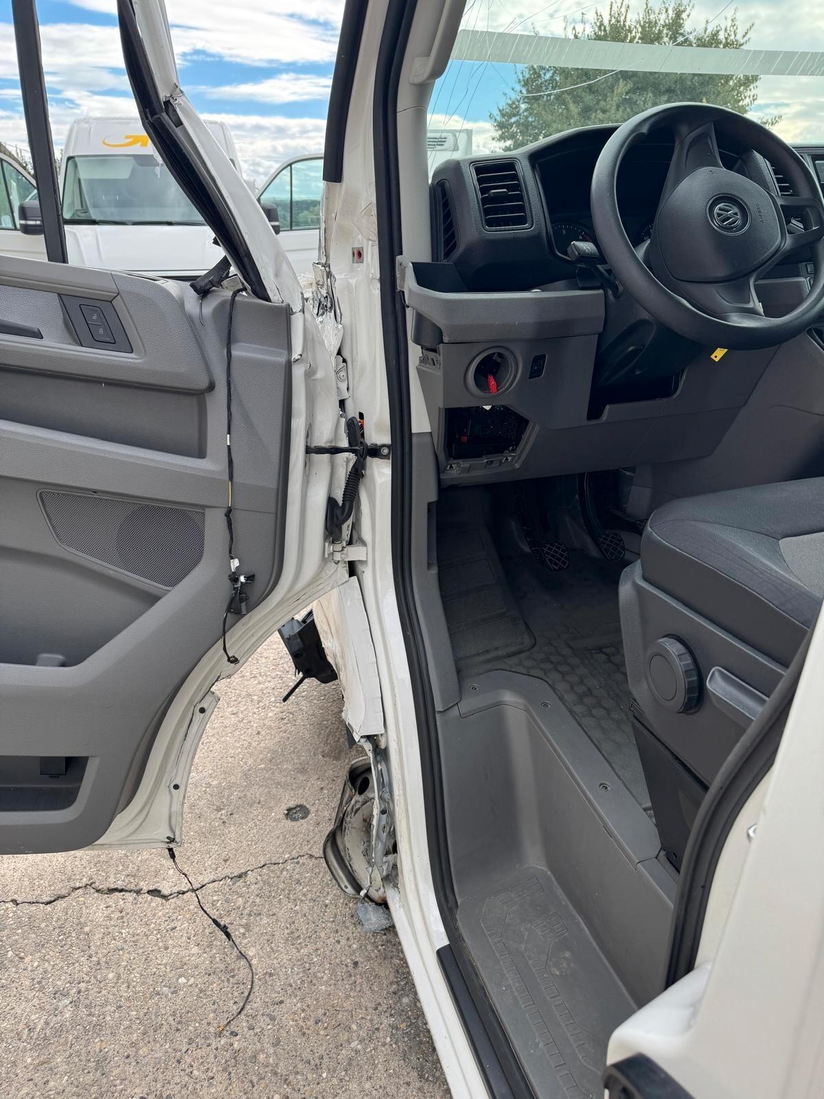 Volkswagen Crafter 30 2.0 TDI 140cv L3H3 PM-TA INCIDENTATO