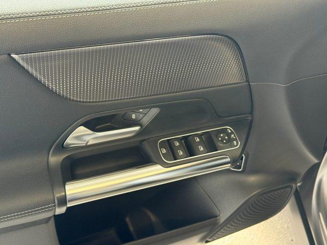 MERCEDES-BENZ GLA 200 d Automatic Sport Plus