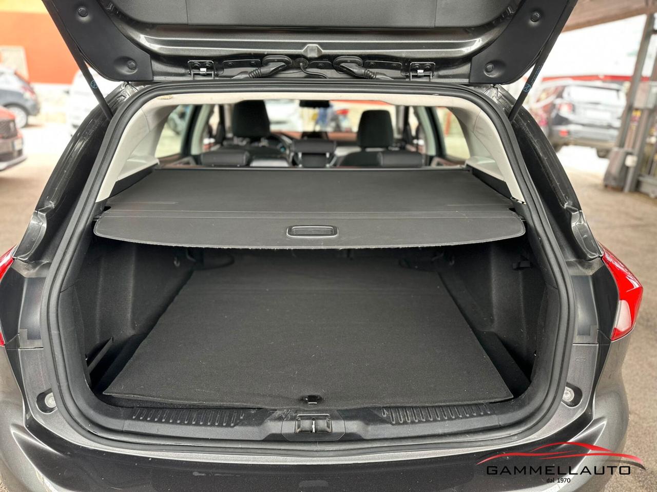 Ford Focus SW 1.5 S&S Business 120cv