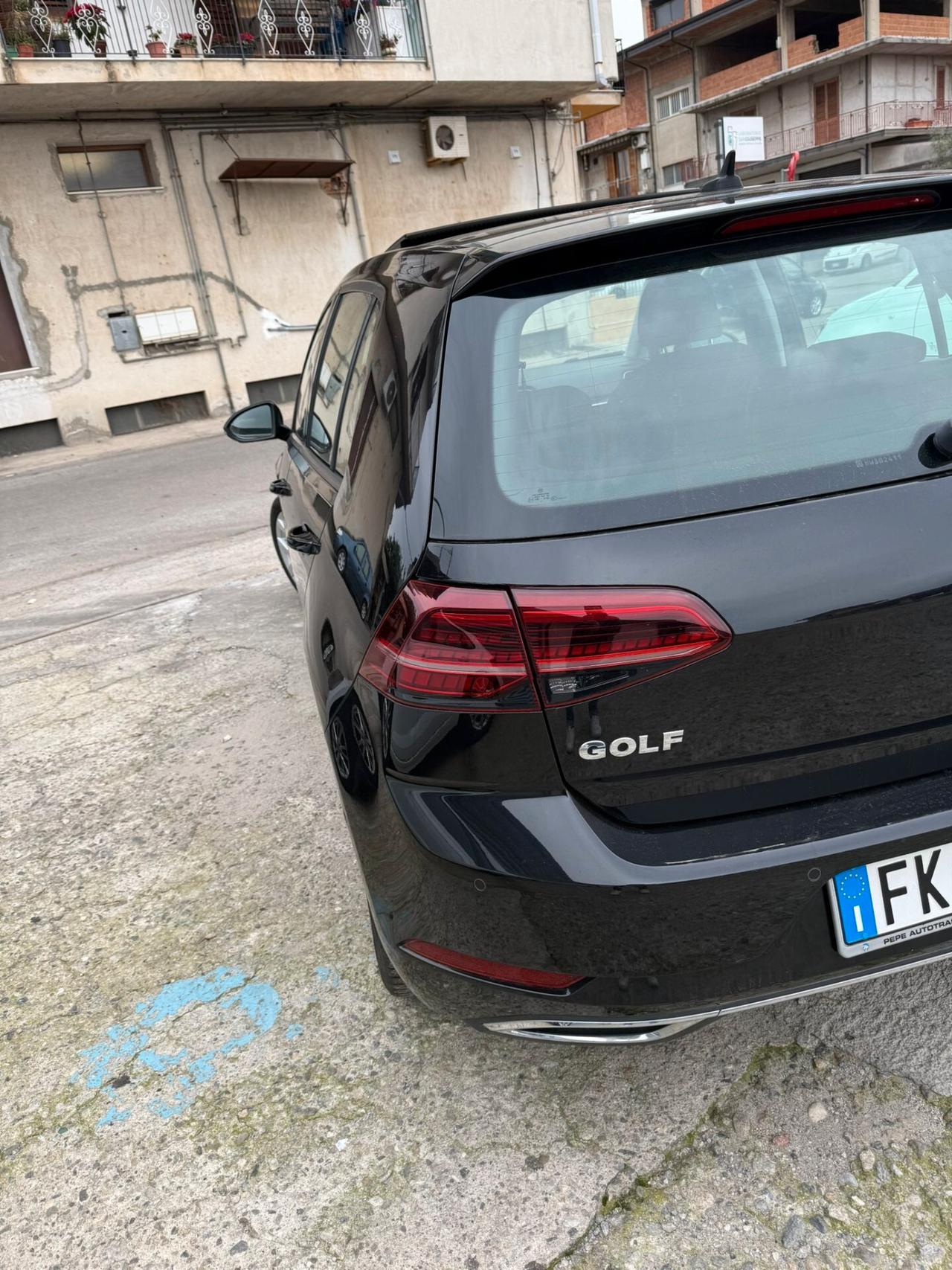 Volkswagen Golf 2.0 TDI 5p. Highline BlueMotion Technology