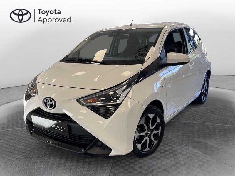 Toyota Aygo Connect 1.0 VVT-i 72 CV 5 porte x-fun