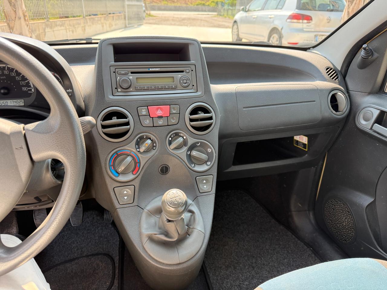 FIAT PANDA ANNO 2011 1.2 BENZINA 69 CAVALLI