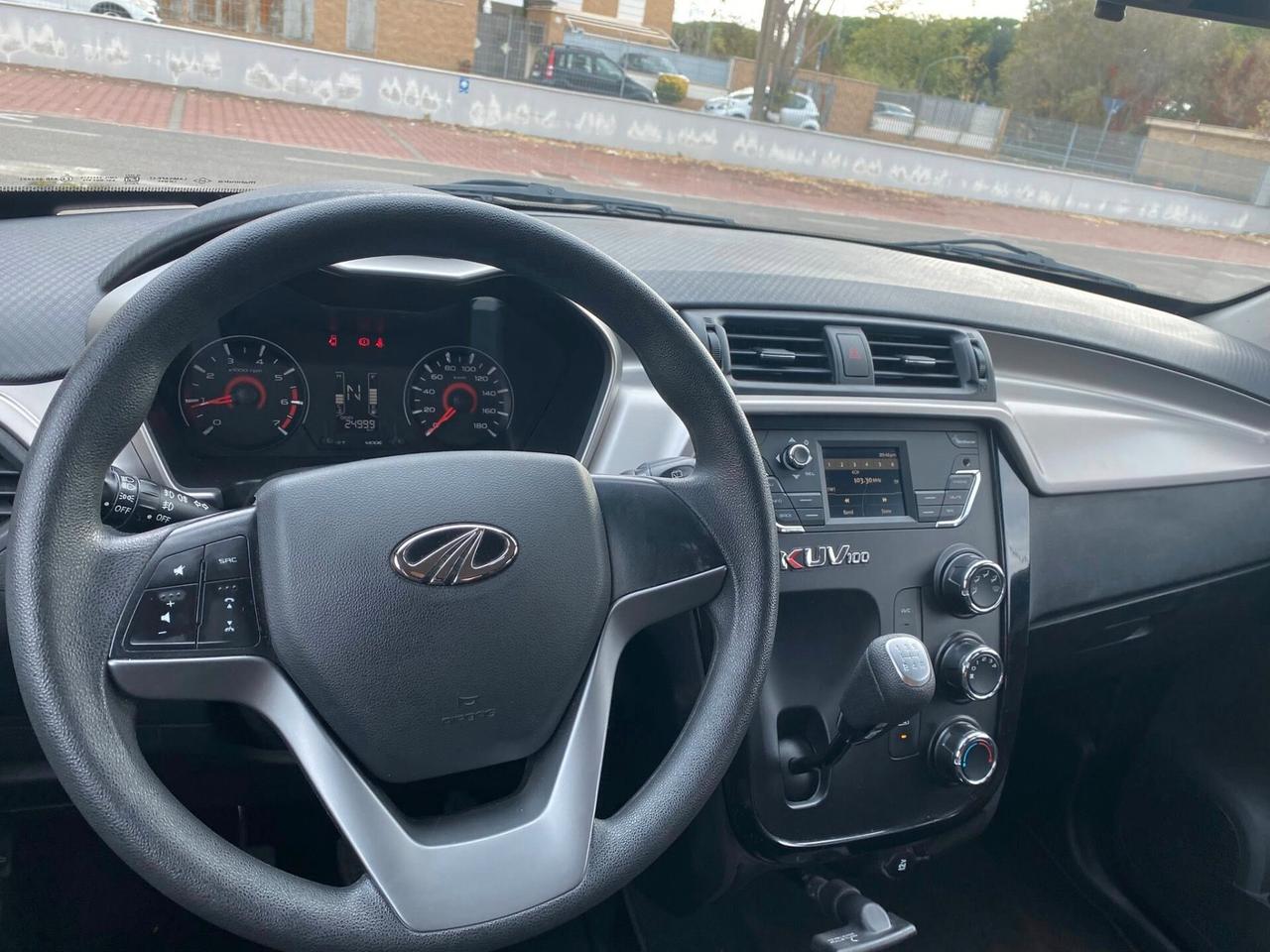 MAHINDRA KUV 100 FULL OPTIONAL 1.2cc