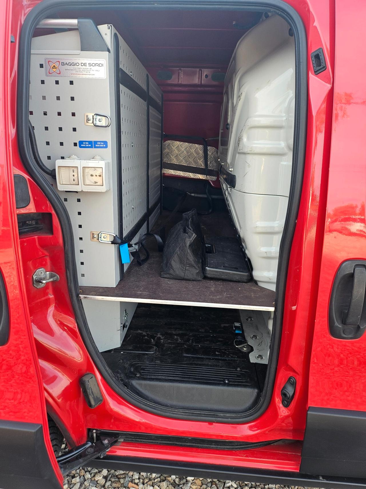 Fiat Fiorino 1.3 MJT 95CV Cargo