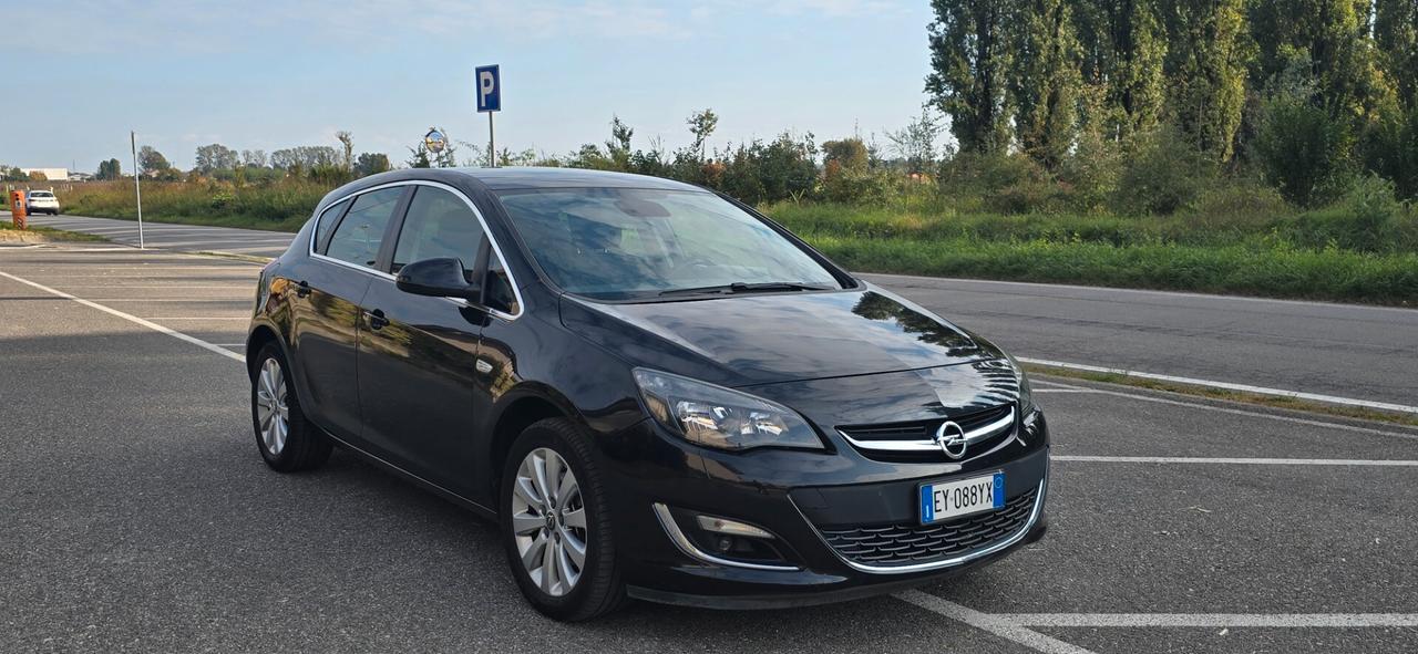 Opel Astra 1.6 CDTI 136CV EcoFLEX S&S 5 porte Cosmo