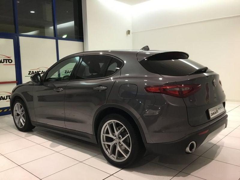 Alfa Romeo Stelvio Stelvio 2.2 Turbodiesel 180 CV AT8 RWD Super