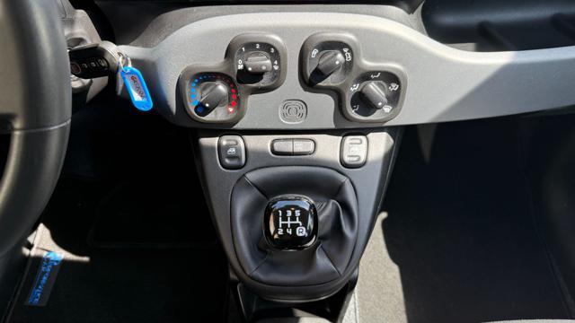 FIAT Panda 1.2 69CV E6 LOUNGE*24M.G*PDC*U-CONNECT*5POSTI