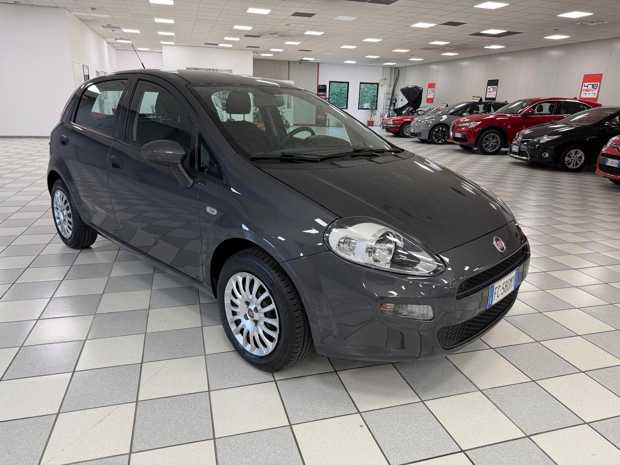 Fiat Punto 1.2 8V 5 porte Street Neopatentati